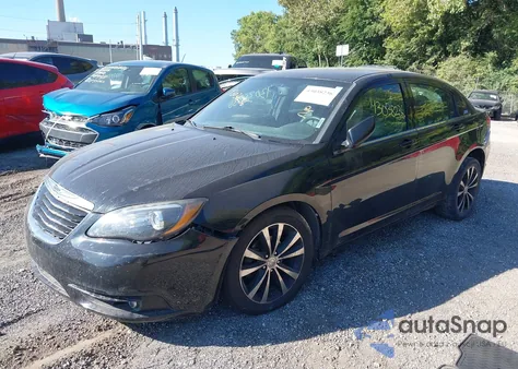 2013 Chrysler 200 Limited from USA, damaged, VIN 1C3CCBCG8DN689985